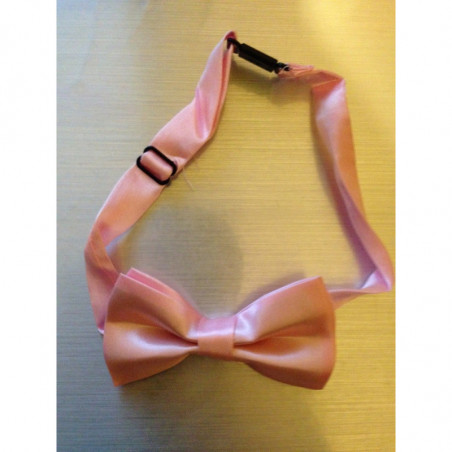 Noeud de papillon enfant rose pale